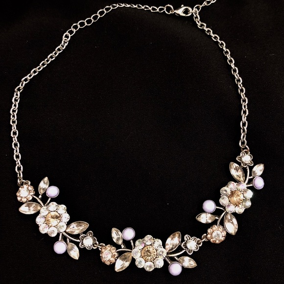 Boutique Jewelry - Fabulous necklace